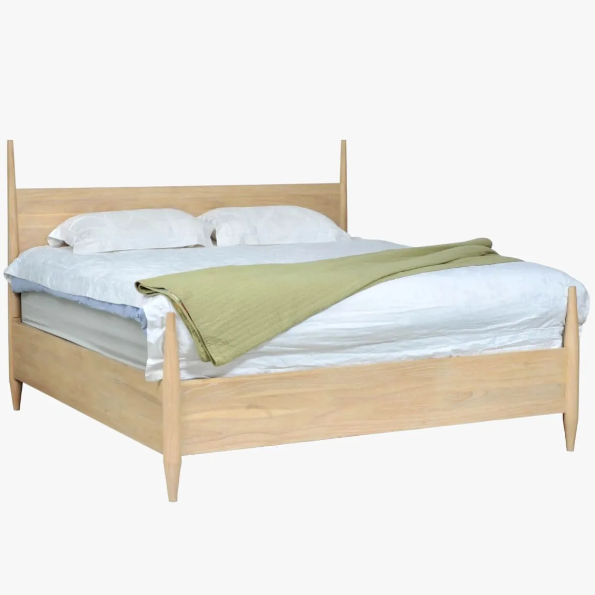 Beds | Star Fumiture Aria Poster Bed